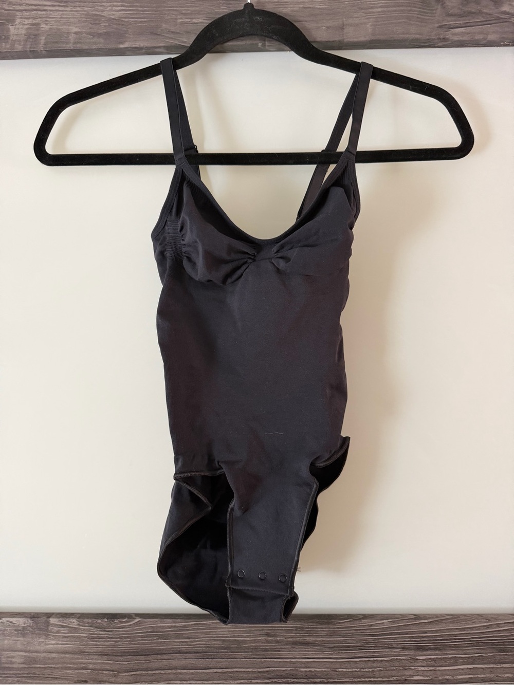 SKIMS Women's Shapewear Bodysuit in Onxy